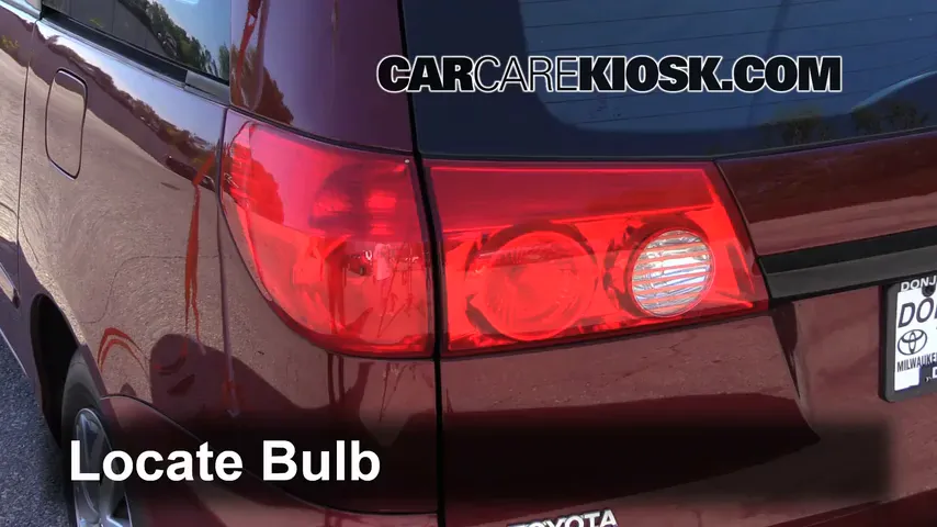 2008 Toyota Sienna CE 3.5L V6 Mini Passenger Van Lights Tail Light (replace bulb)